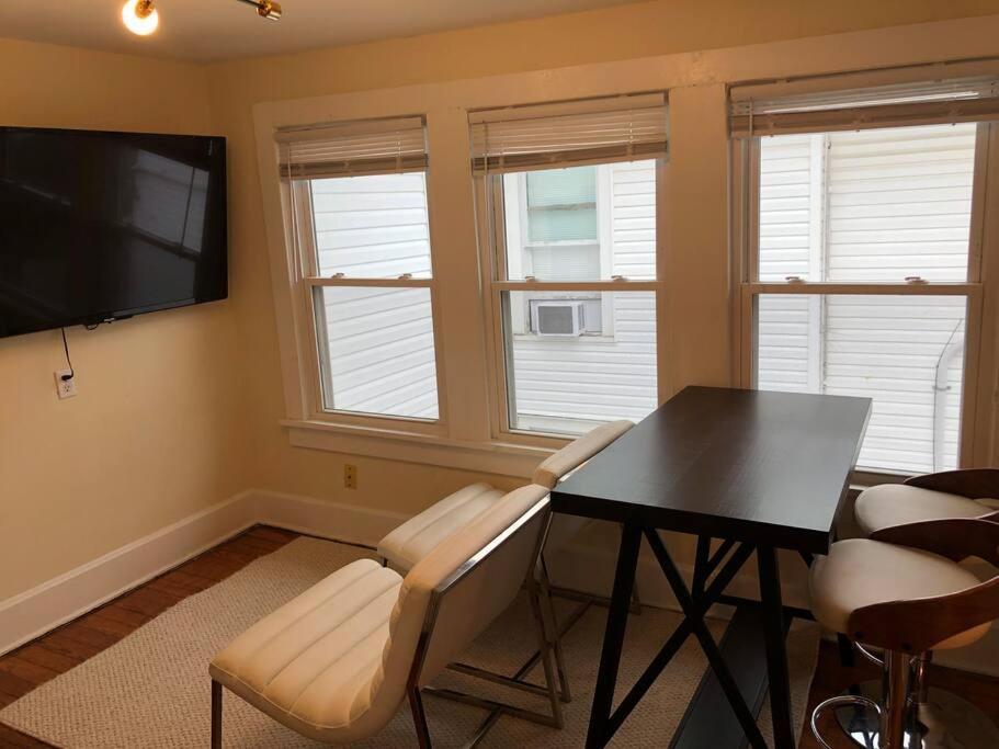 The Yellow Door 3-Bedroom Downtown Near Vt&Ru Radford Luaran gambar