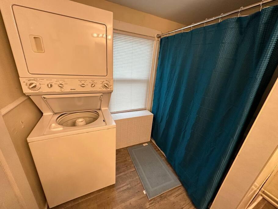 The Yellow Door 3-Bedroom Downtown Near Vt&Ru Radford Luaran gambar
